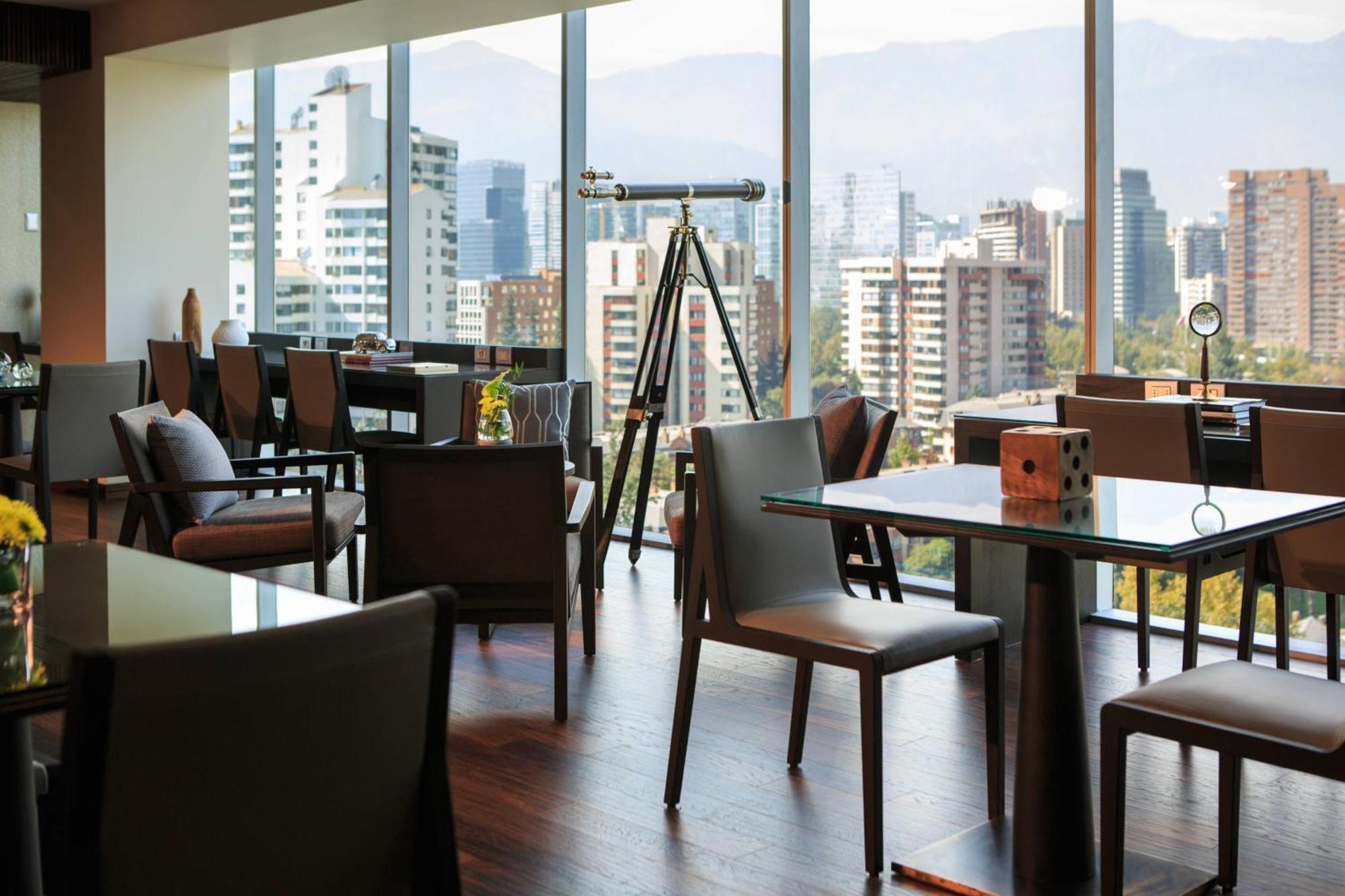 Renaissance Santiago By Marriott Hotel Exterior photo
